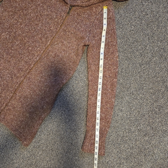 Lisa Rinna Collection Cowl Neck Sweater - Rich Brown - Picture 11 of 12